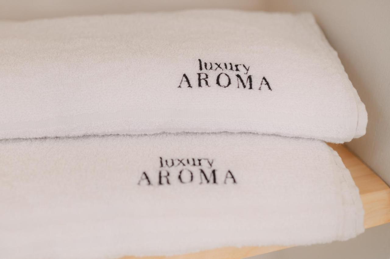 Aroma Luxury Hotel ออสตูนี ภายนอก รูปภาพ